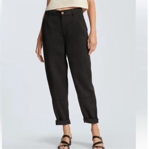 NWT Everlane The Relaxed Chino Black in Black Size 0